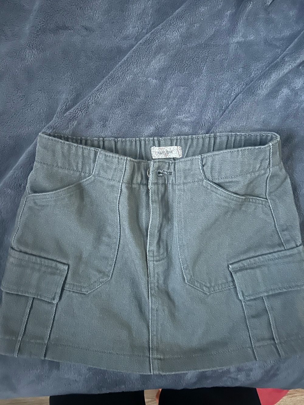 NWOT Harlow Olive Green Cargo Mini Skirt
